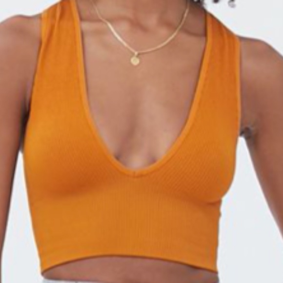 Urban Outfitters Top - Picture 2 of 5